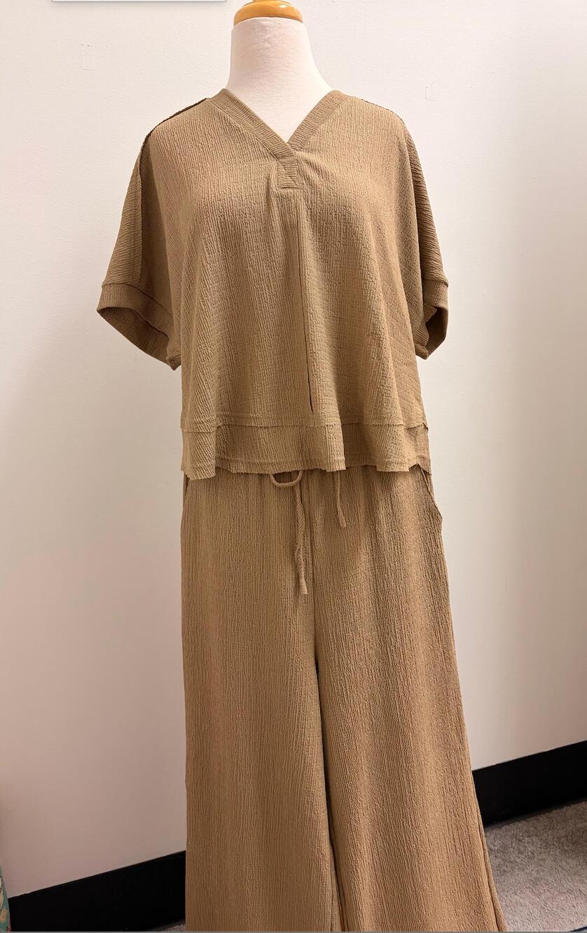 NEW NEW IN women's crop and wide leg pants set in mocha